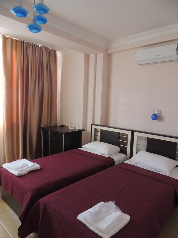 Hotel "Premium Palace" Batumi Exterior foto
